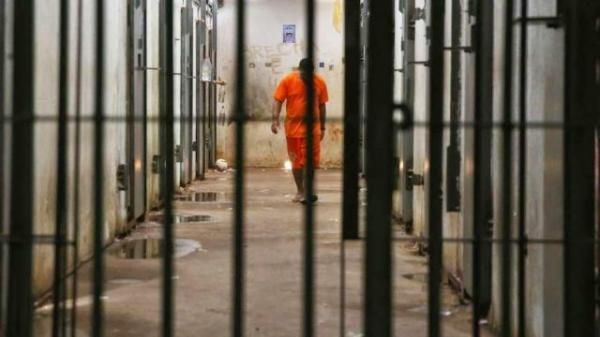 MT: Governador autoriza que detentos tenham ar-condicionado em suas celas de presídios