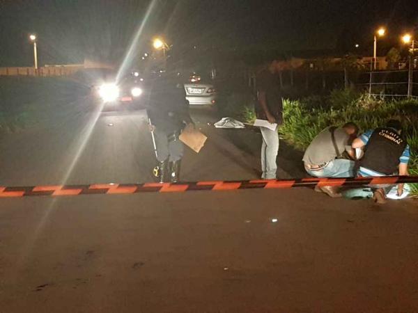 Mulher morre atropelada por carro na frente do marido em Campo Grande