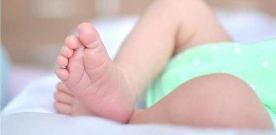 Bebê de 5 meses se engasga com leite e morre em VG