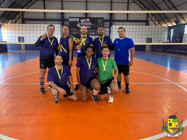 Time de Voleibol de Vera se consagra campeão da Copa da Amizade de Vôlei 2022