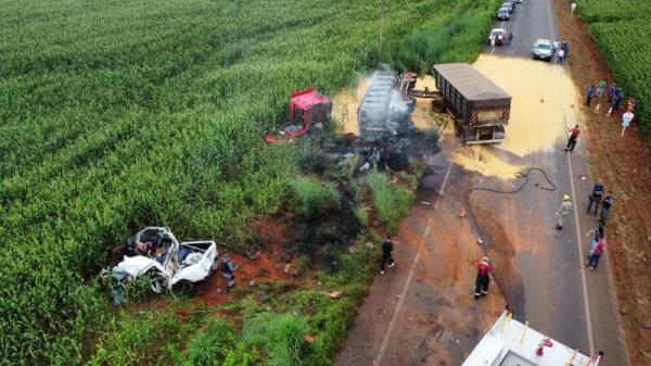 Nova Mutum: Quatro servidoras morrem em grave acidente envolvendo camionete da prefeitura de Tapurah e carreta na MT-249
